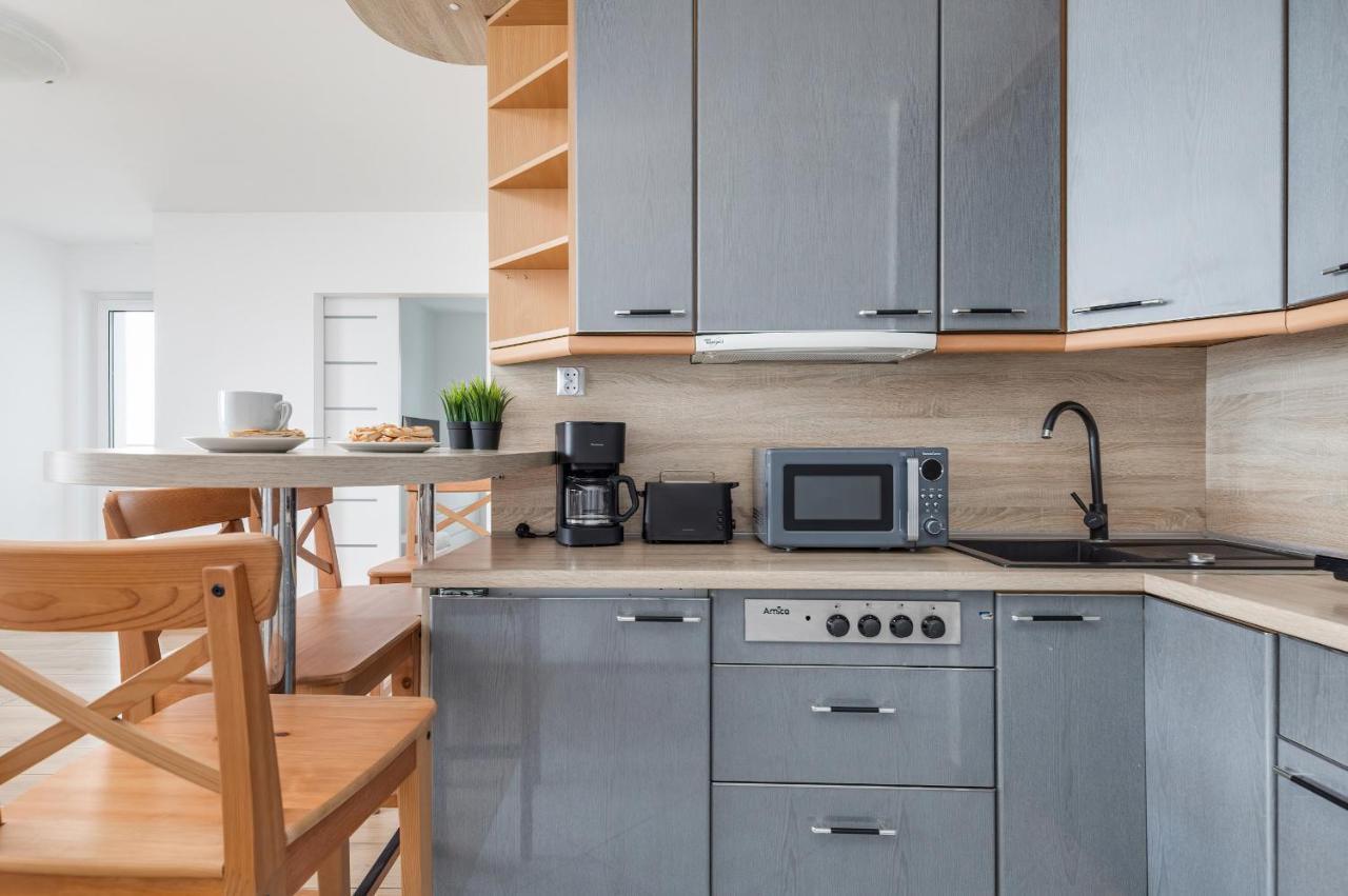 Apartament Przy Plazy - Campingowa - Widok Na Morze By Noclegi Renters Мендзиздрое Екстериор снимка