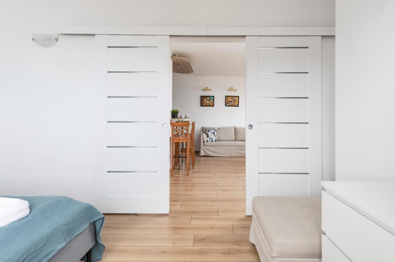 Apartament Przy Plazy - Campingowa - Widok Na Morze By Noclegi Renters Мендзиздрое Екстериор снимка