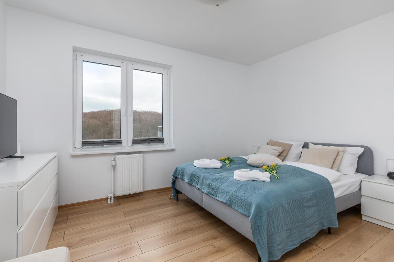 Apartament Przy Plazy - Campingowa - Widok Na Morze By Noclegi Renters Мендзиздрое Екстериор снимка